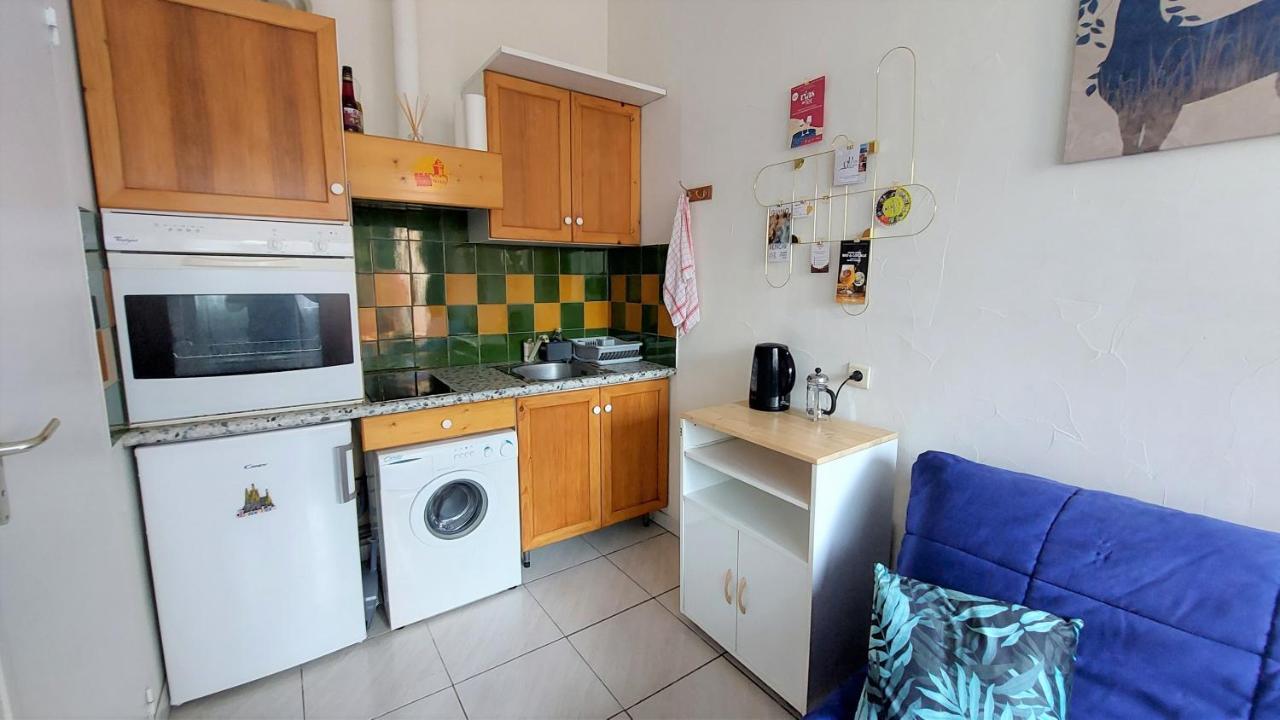 Chez Leslie Et Vincent : Logements Climatises Avec Parking Privatif Perpignan Exterior photo